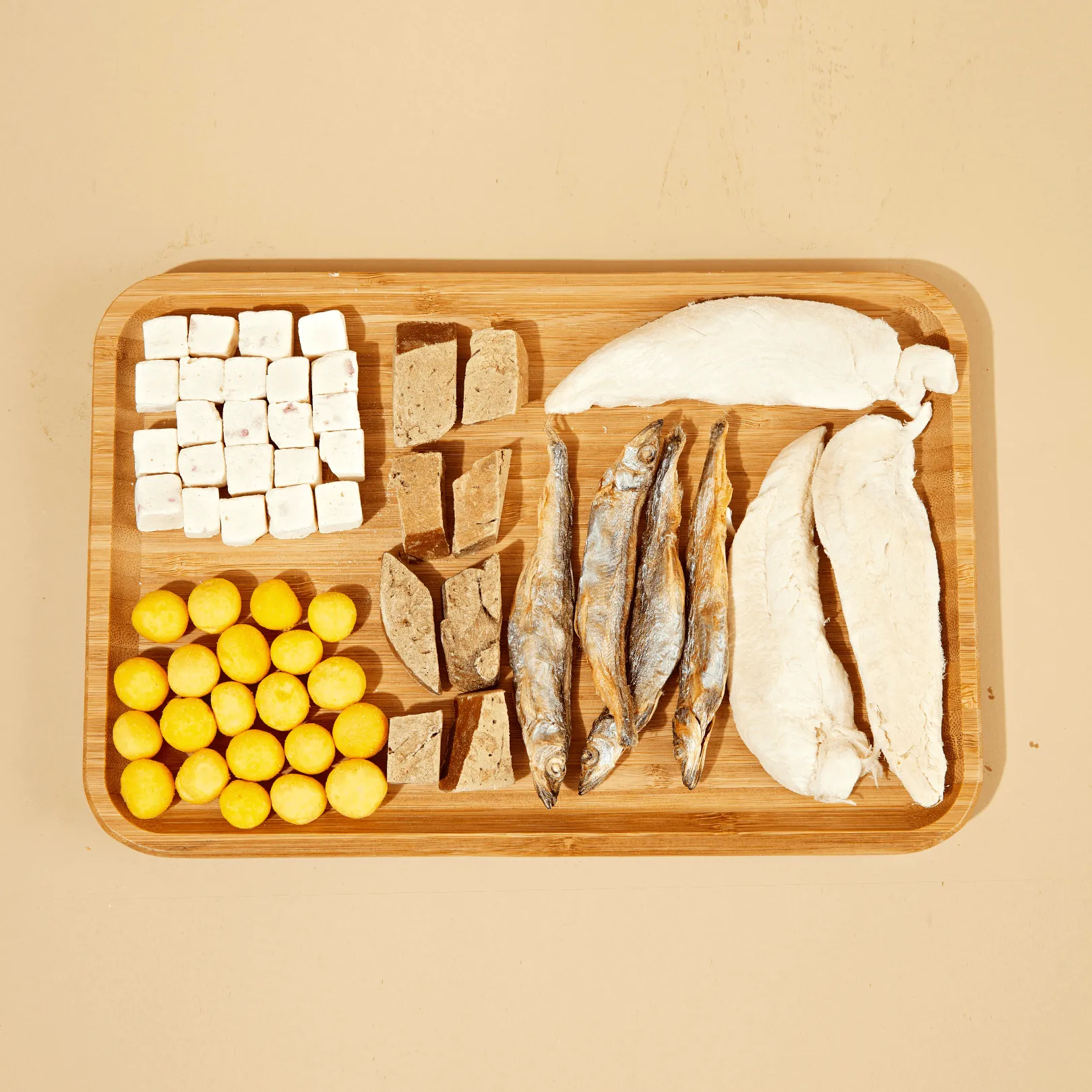 Arya Sit - Freeze-Dried Capelin
