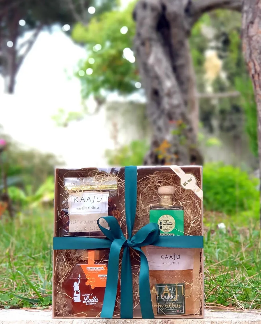 Gift Box Honey, Pecan, Olive oil, Dukkah